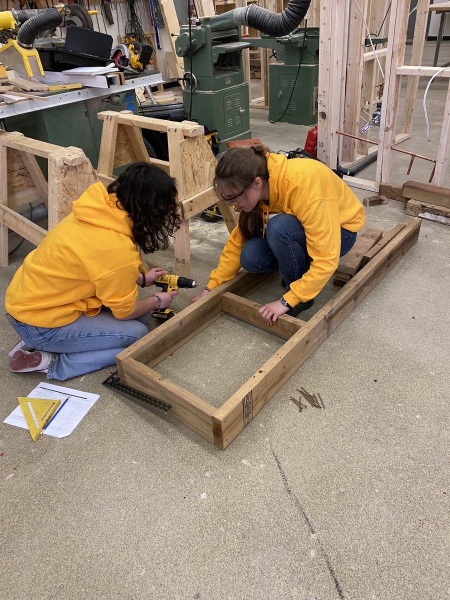TLDSB Sts show their #skilledtrades abilities as they participate in #SkillsOntario challenges <a href="/FenelonFallsSS/">Fenelon Falls SS</a> #TLDSB_Pathways <a href="/TLDSB/">TLDSB</a> #TLDSBLearns