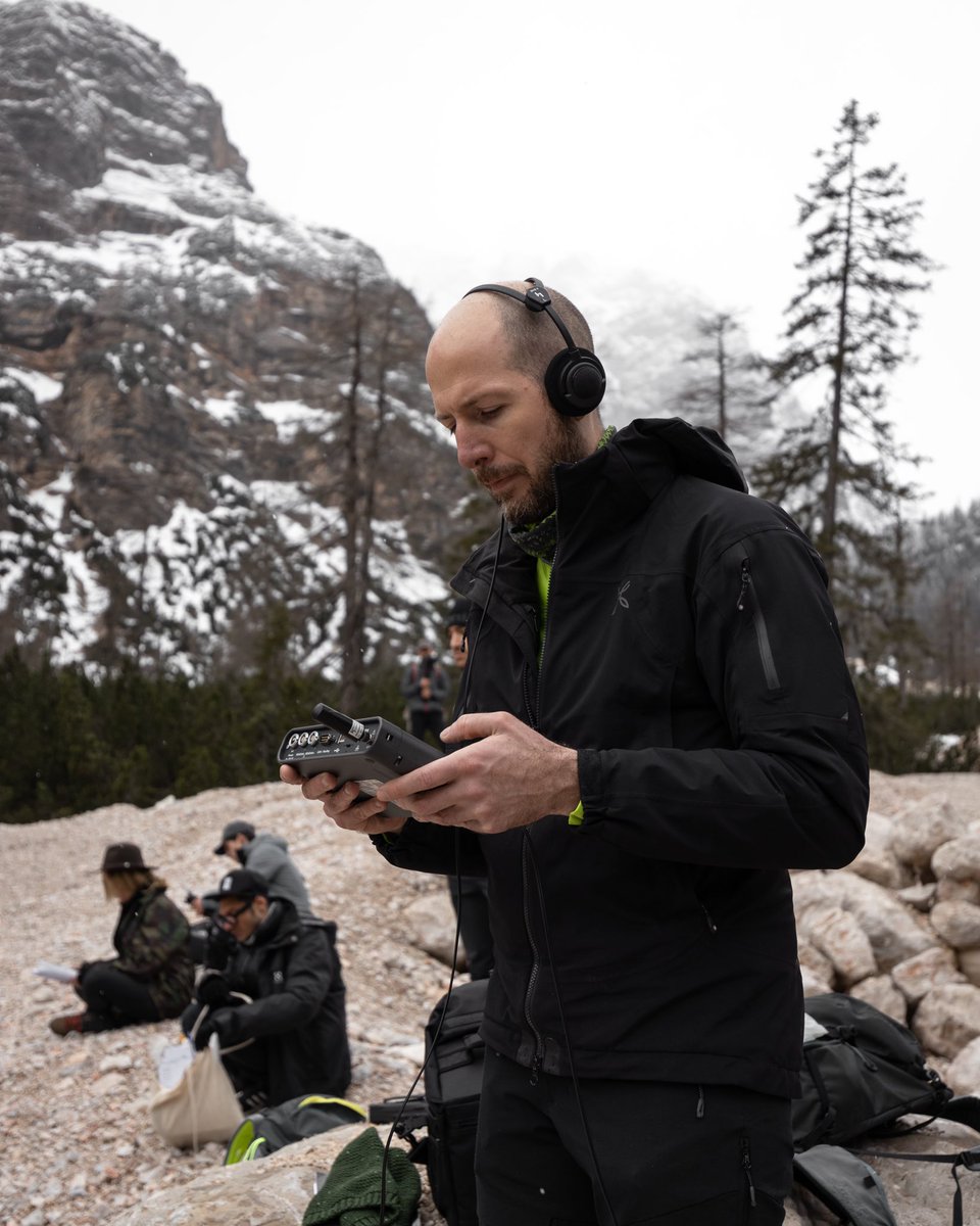 silenzinquota's tweet photo. Grazie a tutti i partecipanti alla soundwalk di ieri! Ci vediamo domenica 1 maggio in Val Venegia, vi aspettiamo! Per info e iscrizioni link in bio
.
.
.
.
#silenzinquota #soundwalk #sounddesign #euracresearch #museomuse #montura #monturapeople #monturamovement https://t.co/s6DCVzDhCL