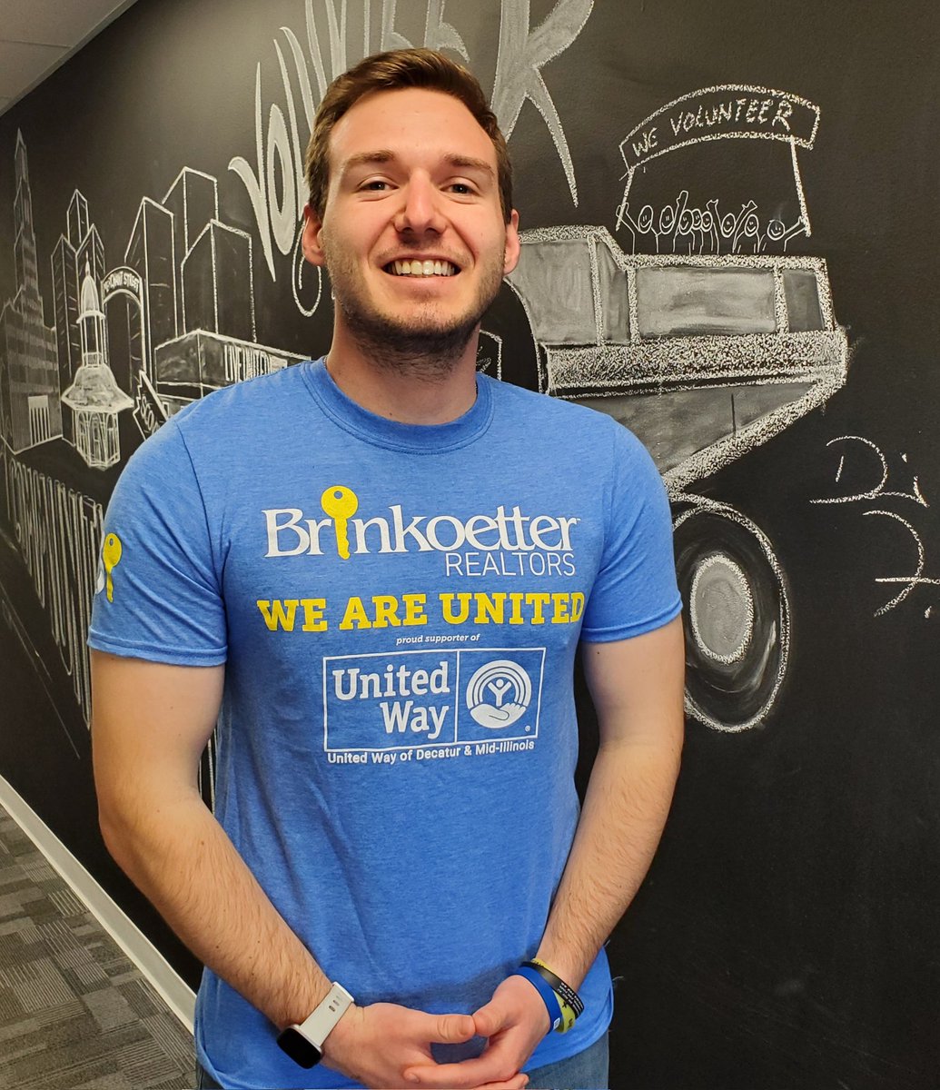 Super excited to be working with <a href="/brinkoetter1965/">Brinkoetter Realtors</a> on a unique workplace campaign! Thank you for inviting us to speak with the team this morning and for these AWESOME t-shirts!!