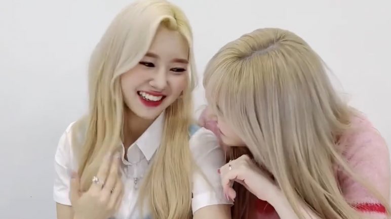 chaedajinfeed's tweet photo. "thank you so much for helping me and also having fun with me, don't laugh at my writing i'm trying my best to write it beautifully! you did a great job as a mc and in the contest! i love you so much, chaeda cheese forever" https://t.co/0NkVcU4EAU