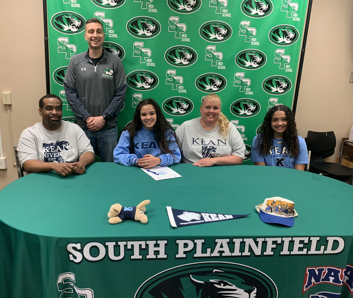 Congratulations to Brianna Harris and her family. She committed to play basketball for D3 Kean University.