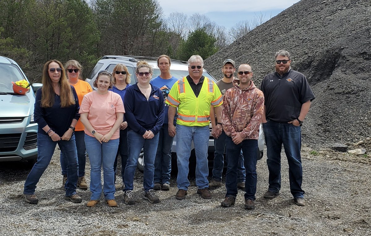 IA_ConstCorp's tweet photo. On Friday, IA worked on Route 66 in Clarion County to clean up the two miles of highway we adopted. Together we picked up 60 bags of trash! Thank you to all who helped keep our highway clean!  #earthday #barrettindustries #iaconstruction https://t.co/BOJrD8EaJr