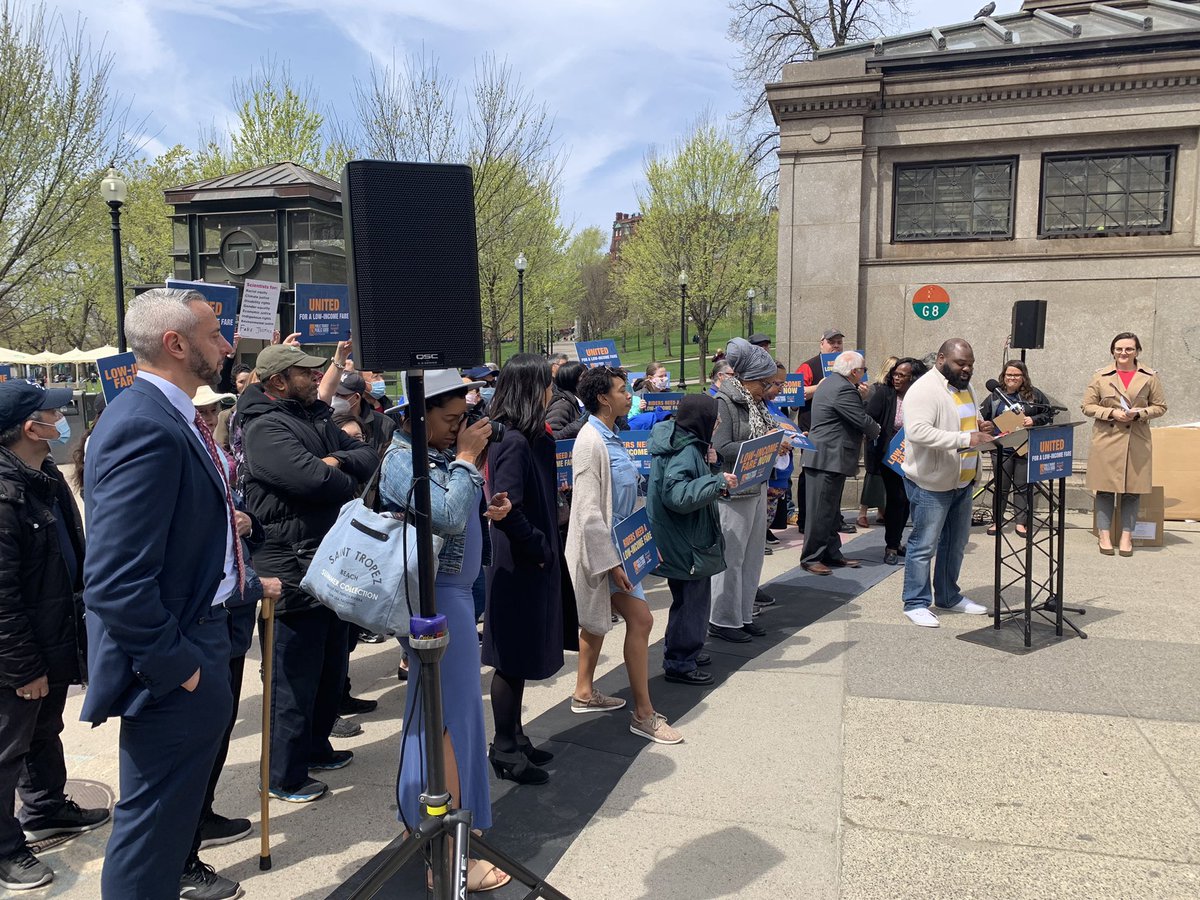 GreenRootsEJ's tweet image. ⚠️ HAPPENING NOW: We’re rallying in support of an MBTA low-income fare with @PTPGcoalition and #TransitIsEssentialMA! Transit justice is an environmental and economic justice issue. It’s time to make our public transit work for EJ our communities.