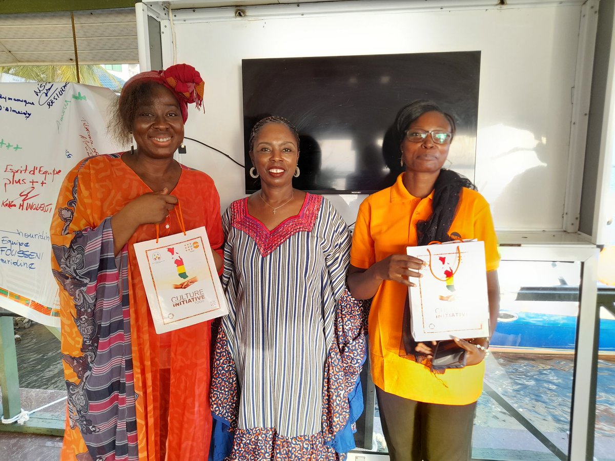 Diversity
Agility
Responsibility
Innovation
It is on the Volta River in Ghana 🇬🇭 that the entire UNFPA Togo 🇹🇬 staff found itself this past Friday for the Culture Roots, a novice initiative to celebrate 🎉 the organizational genius
<a href="/amatavel/">Argentina Matavel</a> <a href="/dienekeita/">Diene Keita</a> <a href="/UN_Togo/">Nations Unies Togo</a>