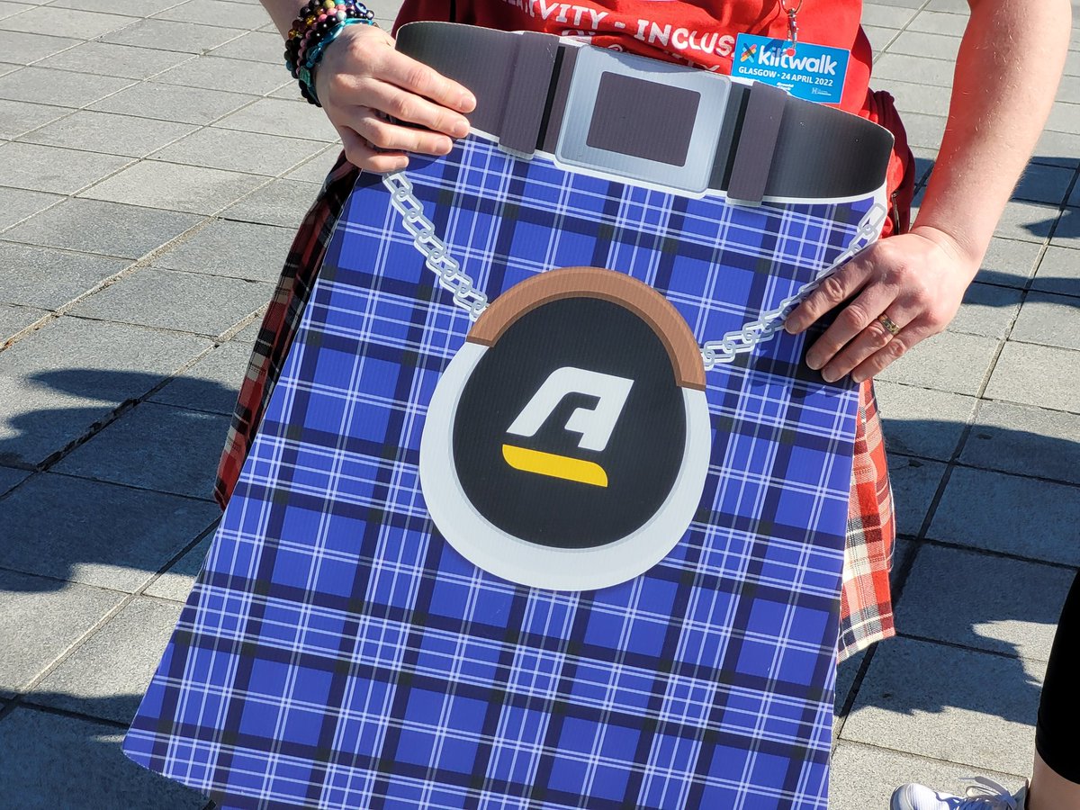 weeredupcycles's tweet photo. Such a great day @thekiltwalk and fabulous sponsors @ArnoldClark  Some of our #ACKiltieSelfie Thank you to all involved and to @SirTomhunter and @THunterF for the 50% top up means the world. Can still donate here👇👇👇 https://t.co/muhBSE7qdv @elcourier @ELCouncil @ConnectedComEL https://t.co/ZgpjMmu1RS