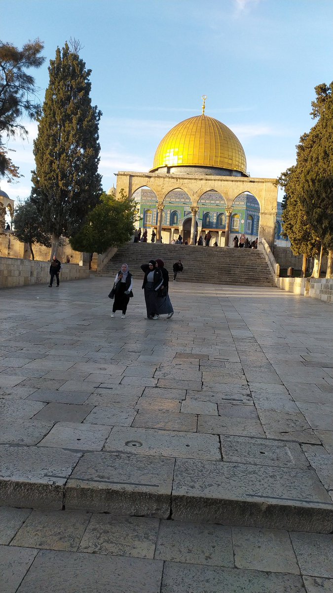 اللهم لك الحمد ڪما ينبغي لجلال وجهك وعظيم
 سلطانك اللهم لك الحمد والشڪر ڪما ينبغي
 لجلال وجهك وعظيم سلطانك وعلو مڪانك