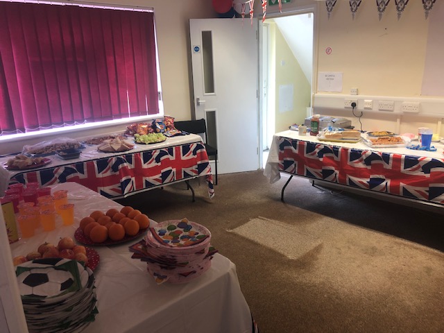 WATMOS_CH's tweet photo. 👑 The #PlatinumJubilee party was in full swing at our #Avenues neighbourhood in #Walsall
Children and families had really good fun and shared great food, company and atmosphere together 🥳
#WatWorks #community https://t.co/S12oNP9iww