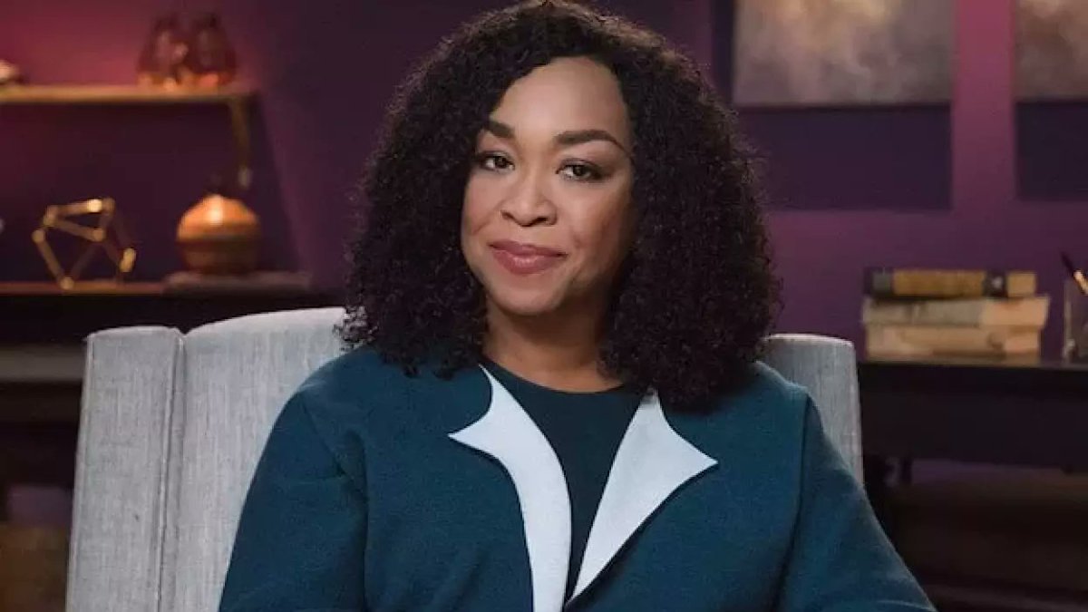 Reyna_Sance's tweet photo. “But I do think it is an important thing to think about: What’s your limit? What are you willing to walk away for, and what aren’t you willing to walk away for? You really have to understand what’s important and what’s not.” 
@shondarhimes (WSJ 3.21.2022)

#negotiating https://t.co/JNyyD8Ehyi