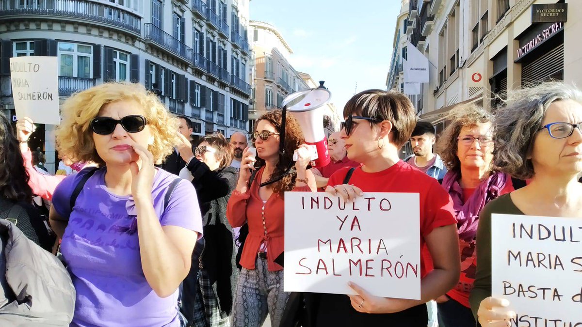 Encuentro Feminista Montequinto (@mefeminista) on Twitter photo Habláis de violencia machista y condenais a María Salmerón. #CMindultoMariaSalmeronYa <a href="/sanchezcastejon/">Pedro Sánchez</a> @pilar_llop @irenemontero @vickyrosell <a href="/M_Presidencia/">Ministerio de la Presidencia, Justicia y R. Cortes</a> <a href="/justiciagob/">Ministerio de la Presidencia, Justicia y R. Cortes</a> @igualdadgob Habláis de violencia machista y condenais a María Salmerón. #CMindultoMariaSalmeronYa <a href="/sanchezcastejon/">Pedro Sánchez</a> @pilar_llop @irenemontero @vickyrosell <a href="/M_Presidencia/">Ministerio de la Presidencia, Justicia y R. Cortes</a> <a href="/justiciagob/">Ministerio de la Presidencia, Justicia y R. Cortes</a> @igualdadgob