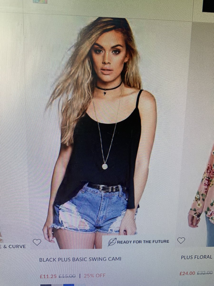 CGD1705's tweet photo. @boohoo this is NOT plus size! How can you advertise this?! #boohoo #plusSize #model https://t.co/wrXxTgWXrr