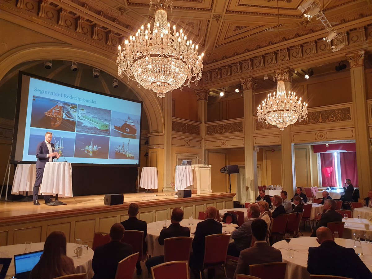 Sameksistens til havs i regi av @NORWEA -Stort potensiale for havvindutbygging. Samtidig må vi bygge bro mellom ulike interesser. Havnæringene har historie for å finne gode løsninger sammen, sier <a href="/hsolb/">Harald Solberg</a>