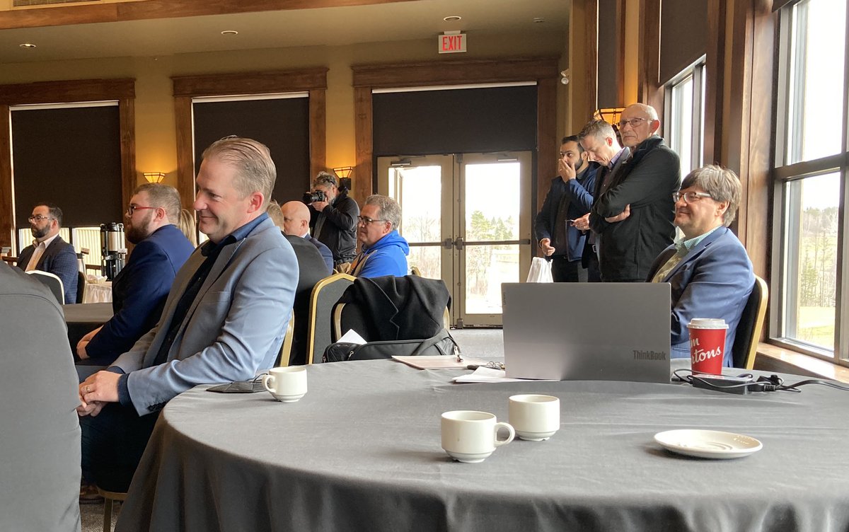 It’s Jean Charest’s turn to bring his federal Conservative leadership campaign to New Brunswick with several stops this week. Former premier David Alward is among provincial PCs here to back him.