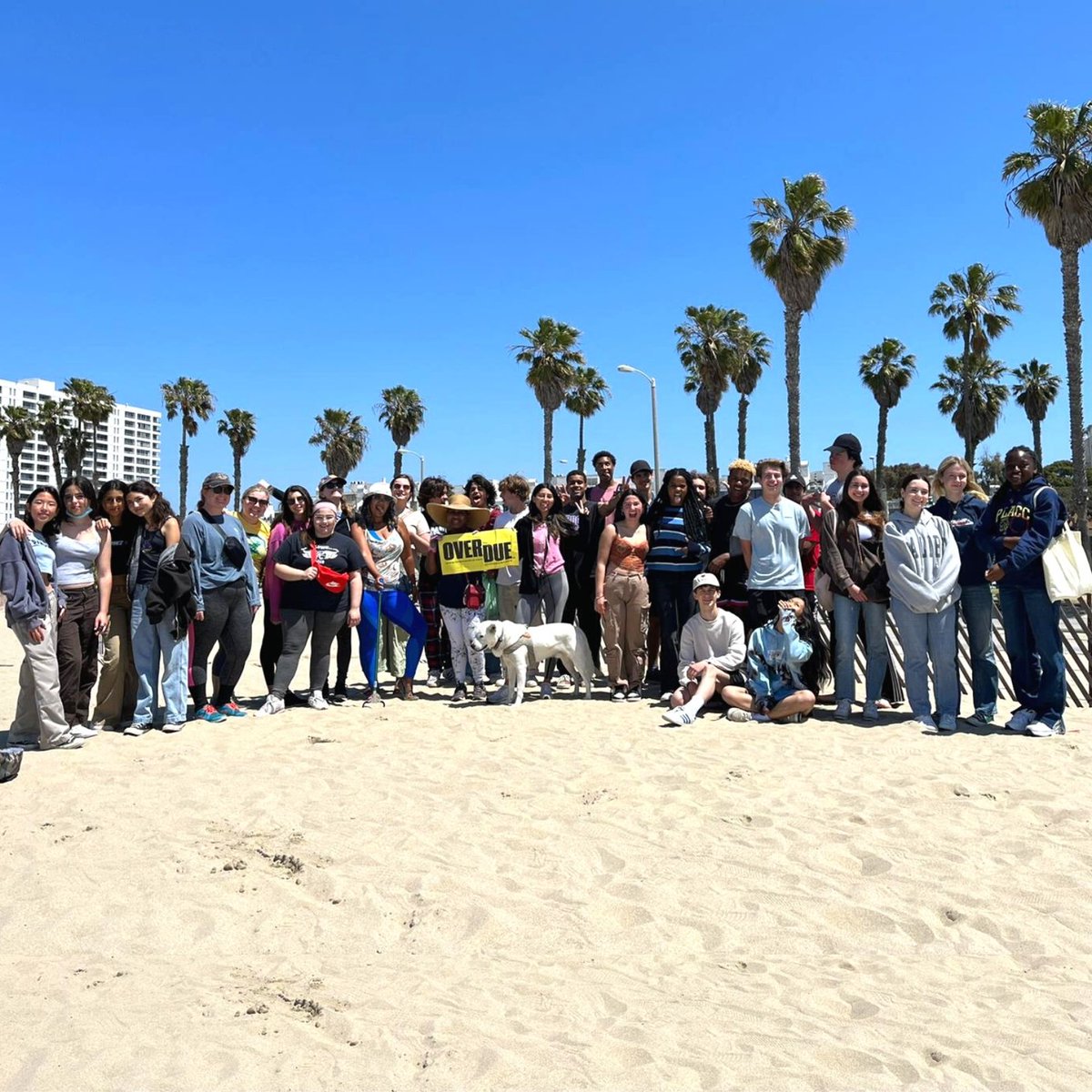 FutureGenNow's tweet photo. Thank you @itisoverdue, @weexploreearth, and our cleanup partners @womeninmusicorg for making our first #EarthDay #BeachCleanup at Santa Monica Beach an unforgettable experience. Here's to a better environment for us all! 🌎 #24hrEarthDay #FGNow #ITSOVERDUE https://t.co/8zSRUcg8vI