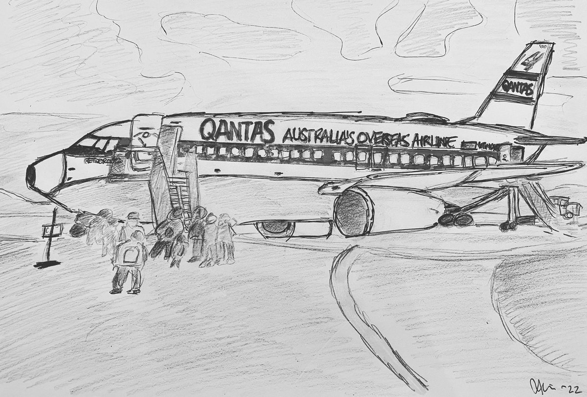 alexlui83's tweet photo. First attempt at drawing a @Qantas plane a little chubby but not too bad for an amateur? #flyaway #retroroo2 #Boeing #drawing #ArtistOnTwitter https://t.co/8ipvsC3ktn