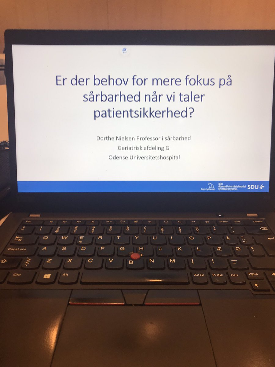 Når vi taler patient sikkerhed kommer vi ikke uden om at forholde os til sårbarhed og emotionel skade - der er behov for meget mere fokus på UTHer - <a href="/dbdanbjorg/">Dorthe Boe Danbjørg</a> #Patient22 #patientsikkerhed
