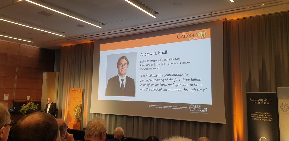 So exciting! Andrew Knoll awarded the Crafoord prize in Geoscience. Two exciting days ahead of us. #crafoordprize #kva #thenobelprizeingeosciencebutbetter