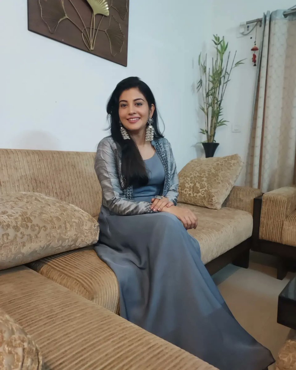 SshivadaOffcl's tweet photo. Its all about last nite...
Meri Awaz Suno Audio Launch😍😍

Outfit : #sarithajayasuryadesignstudio @sarithajayasurya ❤️❤️

#audiolaunch #event #dressup #happyme #outfit #aboutlastnight #liveyourlife #loveyourlife #lovewhatyoudo https://t.co/sW1STF70Ur