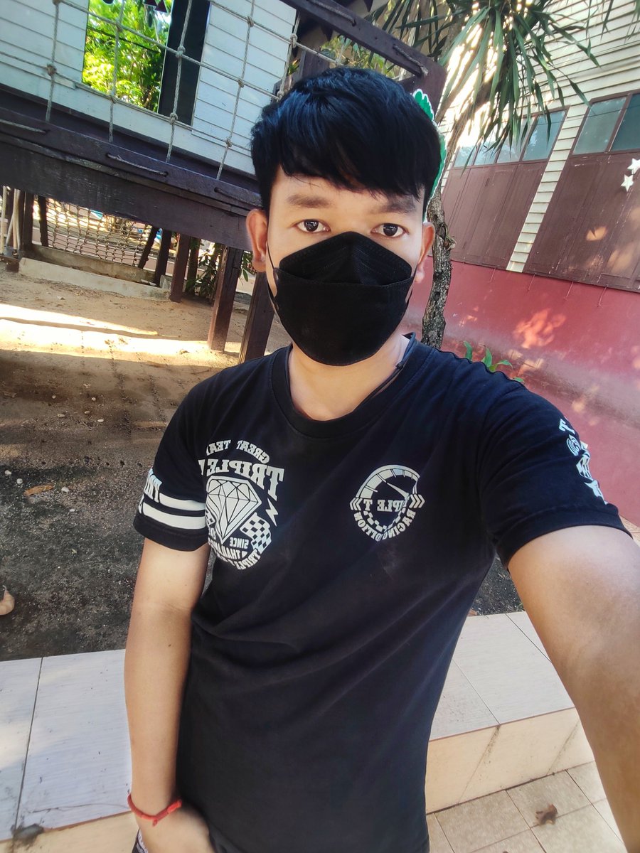 arm_za2532's tweet photo. คนรักจริง..เขาอยู่ที่ใด https://t.co/PaxzT47BYK