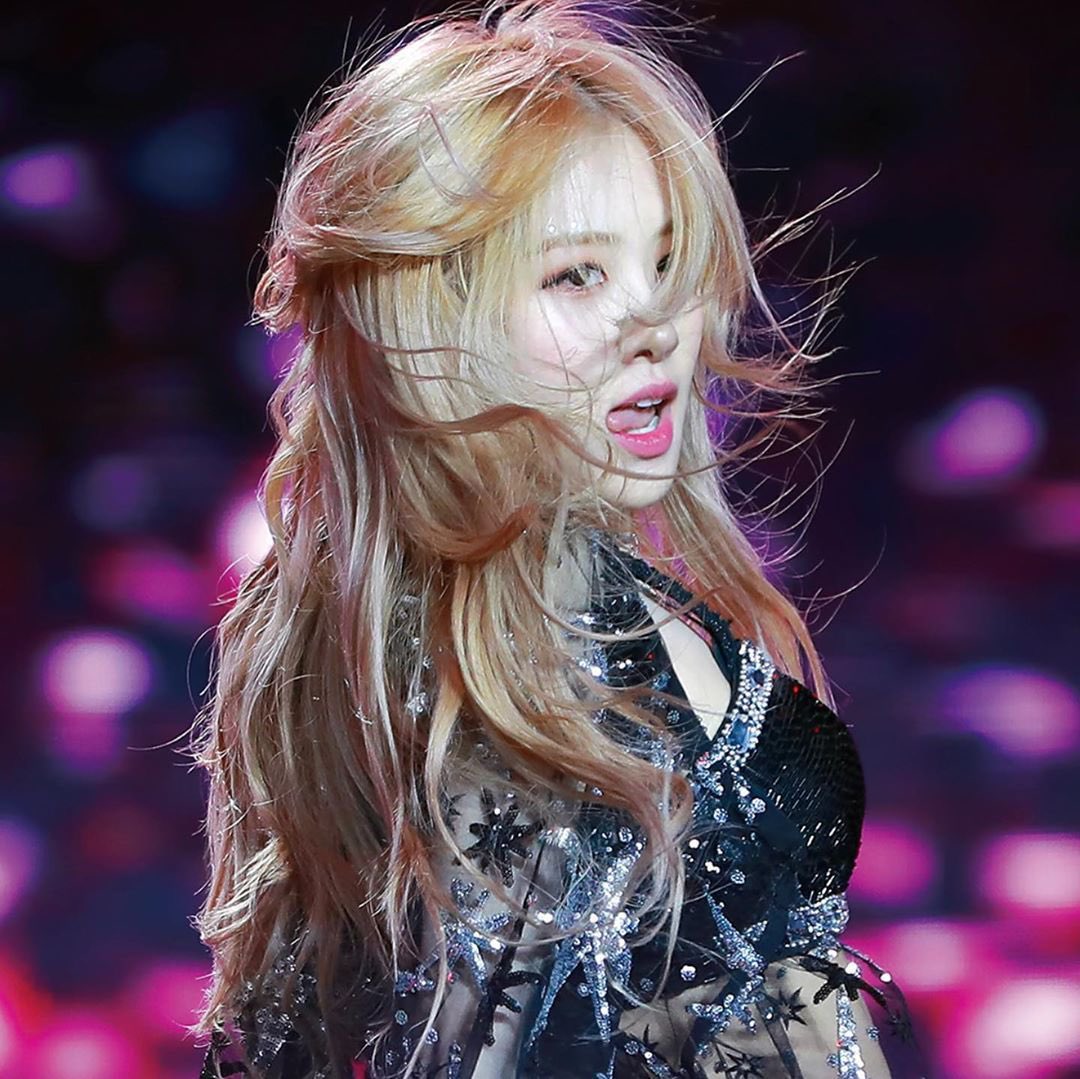 rosie tweet media