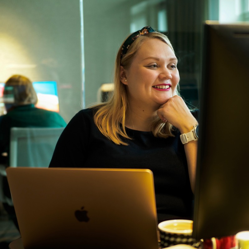 Netprofile's tweet photo. Hei opiskelija, onko työharjoittelu syksyllä ajankohtainen? 🍂 Haemme joukkoomme teknologiauteliasta markkinointiviestinnän harjoittelijaa, joka innostuu somesta ja sisällöntuotannosta. ⭐️ Lähetä meille hakemuksesi pikimmiten! ✍️ Hakuaika päättyy 8.5. 
#harjoittelija #rekry