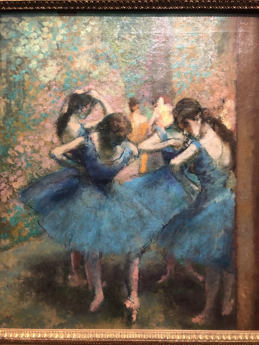 barbara_bitar's tweet photo. Sharing beauty Les danseuses bleues Edgar Degas 1893 #MuseeD’Orsay #Paris #France https://t.co/xmThWWxGnV