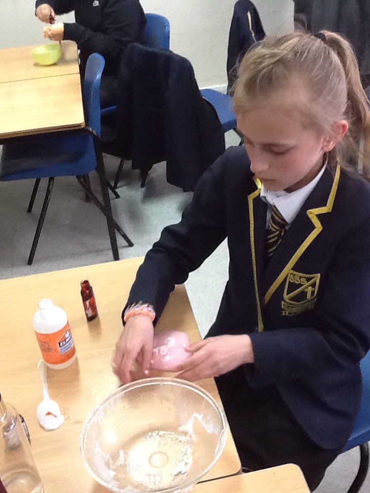 ststephensSW8's tweet photo. Oh... and how can we forget! As their final science investigation, the Year 5s also had a wonderful time creating slime!
They even experimented with colours (and scent!), that even the classroom smelt sweet with vanilla!
@ststephensSW8 #slimemaking #stickyfingers https://t.co/5LZXKtfJQ4