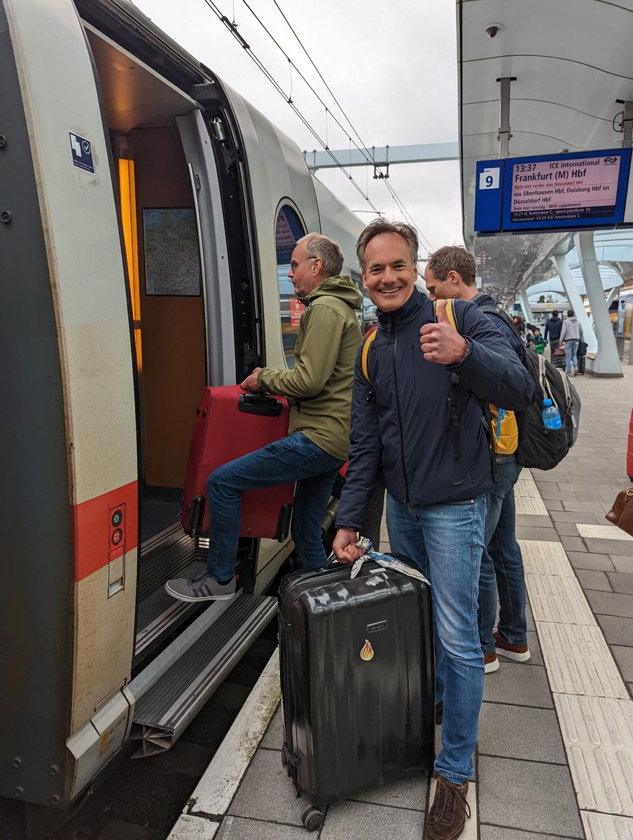 On our way to #DMEA22 with a bag full of #FHIR. FHIR Cheat Sheets, pens, cards... Lots of stroopwafels too. Help us not to have to bring all of that stuff home again! 

Firely: hall 4.2 booth E110.