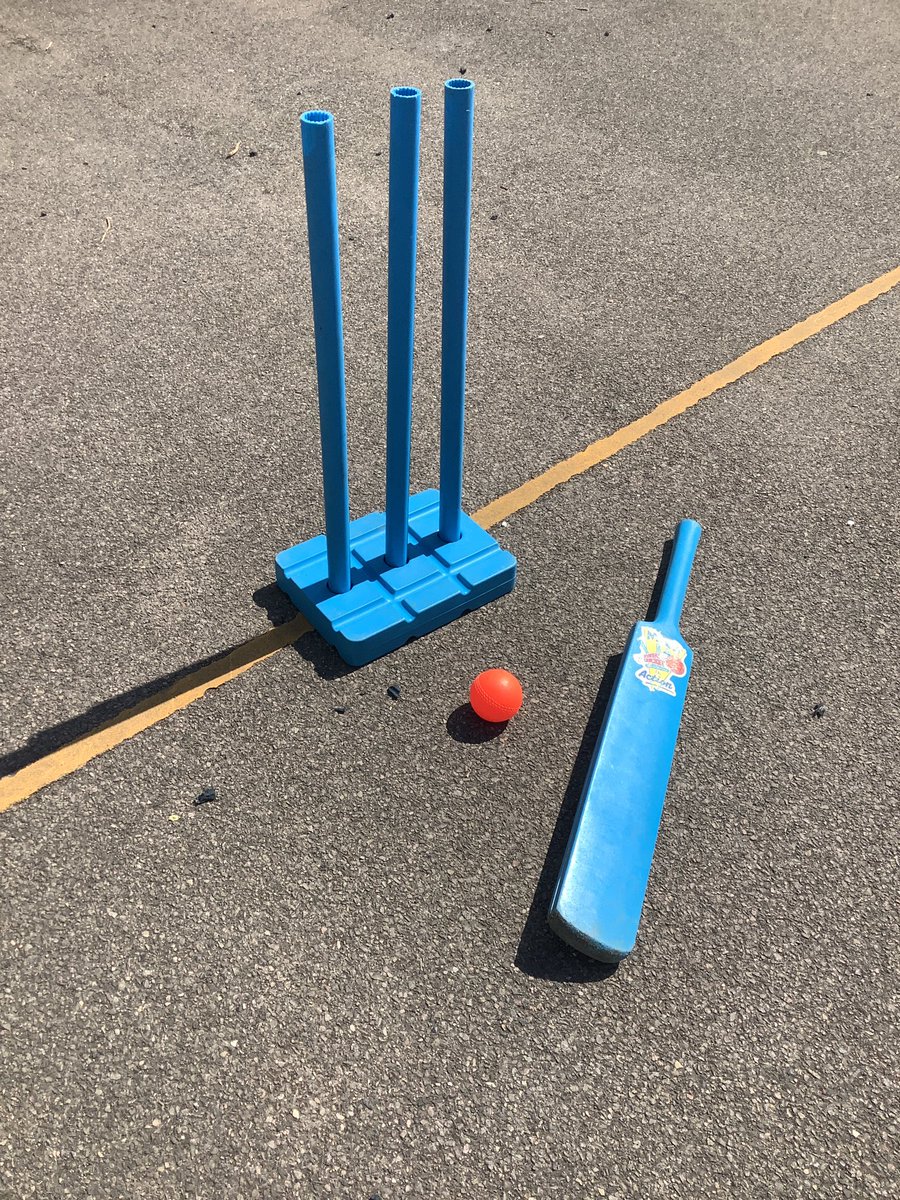 What better way to start the summer term than with a bit of Kwik cricket in the sun @ChilternSch