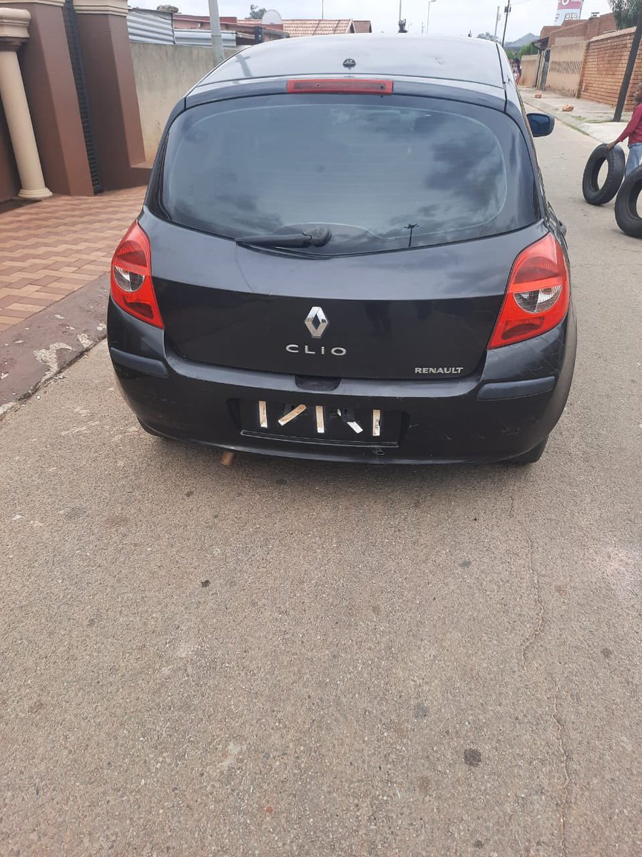SparesRenault's tweet photo. 🚨🚨2006 Renault clio3 stripping for spares 🚨🚨
Based in Soweto Klipspruit 
Call or WhatsApp #0651637723 or 083 347 5915 
#Renault 
#CLIO 
#strippingforspares https://t.co/uzvgbOFXiK