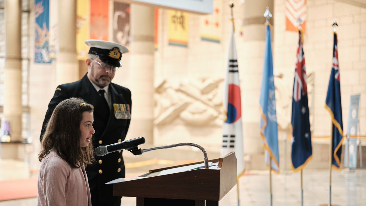 dancbilling's tweet photo. Poppy 🌺 reading the poem ‘In Flanders Fields’ at the Korean War Memorial @anzacday service #ProudDadMoment https://t.co/SVqhELl3q5