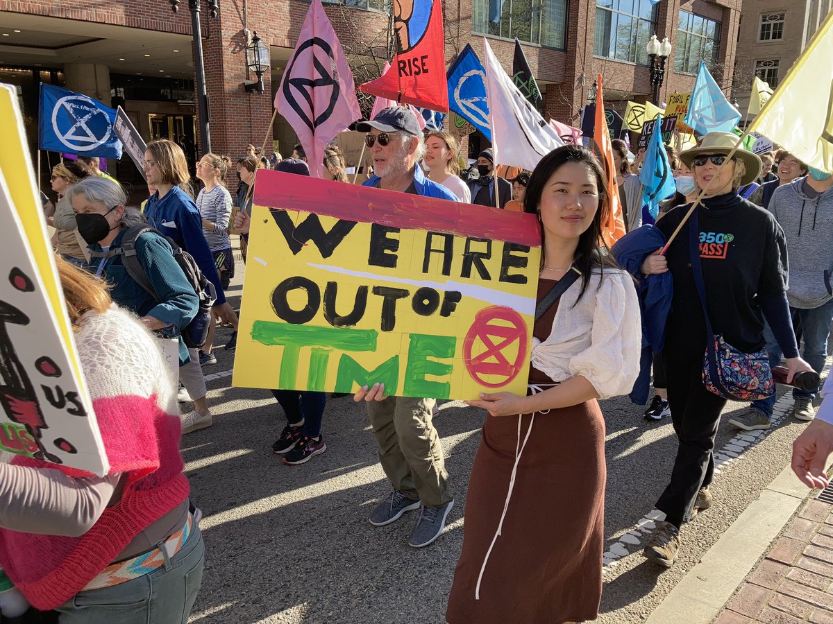 Doug4StateRep's tweet photo. Fantastic Earth Day weekend: Freedom from Fossil Fuels march, released Climate Plan, met Marblehead voters! #GlobalWarming #EarthDay #saveEarth #doug4rep https://t.co/mbilW36CpV