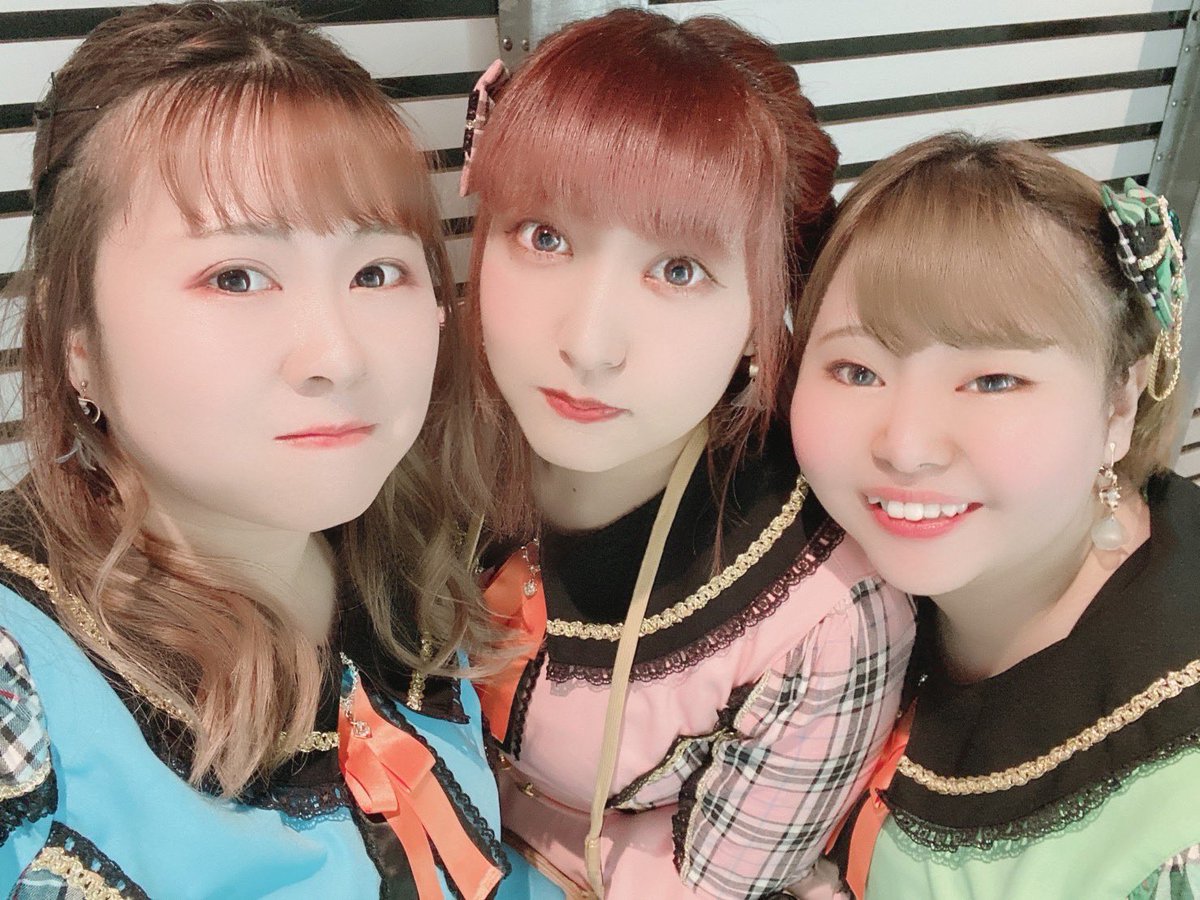 chamu_voda's tweet photo. れみぃ、ゆーなへ

永遠ヰスペクトルとして
一緒にアイドルしてくれてありがとう💓

一緒に活動した日々は大切な宝物です。
2人の生誕お祝いできてほんとに良かった

これからもお互い頑張っていこうね✨

あいちゅん

#ちゅんレター
#永遠ヰスペクトル
#永遠ヰオフ会220424 https://t.co/bJzBoMSajX