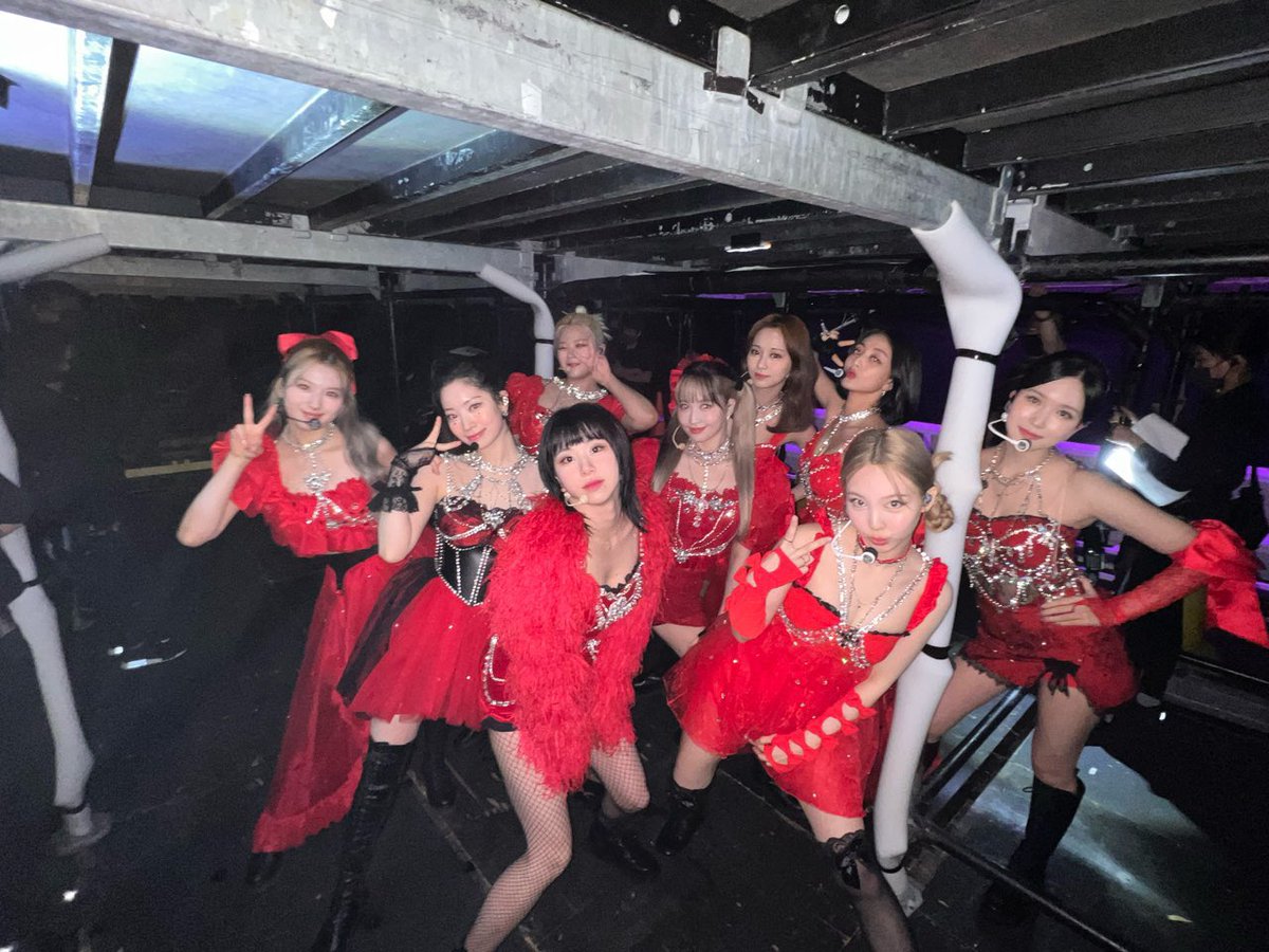 oga__mina1149's tweet photo. TWICEちゃん3日間お疲れ様でした！
また元気な9人が見れますように🥺
#TWICE
#TWICE_4TH_WORLD_TOUR_IN_JAPAN 
#TWICE東京ドーム https://t.co/7fS5MezEVO