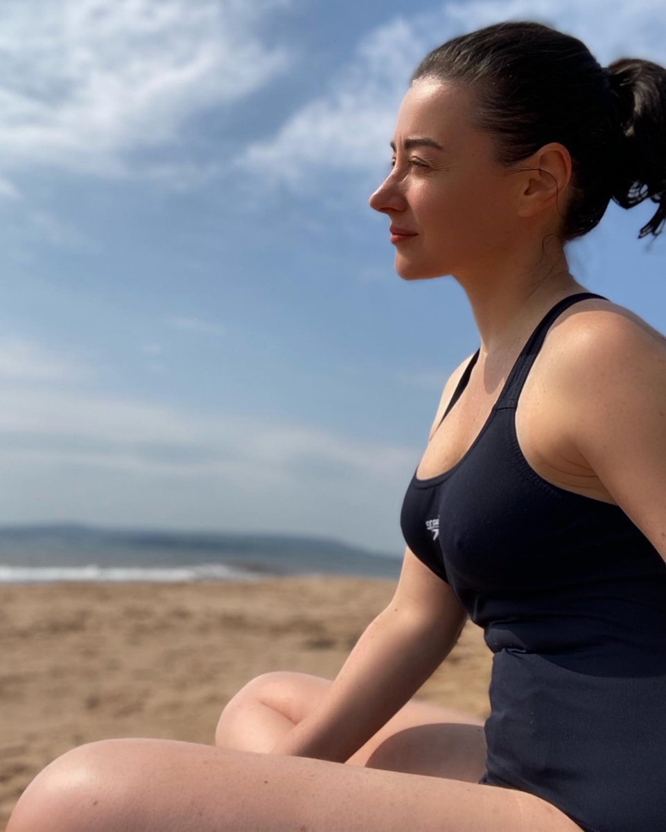 NatsWoodward's tweet photo. Spot the bag!
I don’t love having a #stoma but I made peace with it and I accept it. And I won’t let it stop me living my life!
#Cancer already took enough from me, I won’t let it take away any more joy!
❤️
#stage4thriver https://t.co/28rWZj3bqf