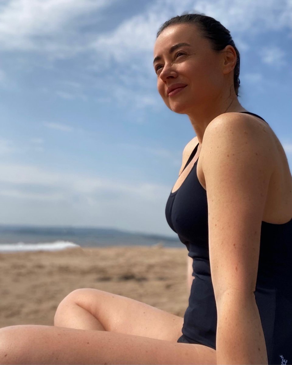 NatsWoodward's tweet photo. Spot the bag!
I don’t love having a #stoma but I made peace with it and I accept it. And I won’t let it stop me living my life!
#Cancer already took enough from me, I won’t let it take away any more joy!
❤️
#stage4thriver https://t.co/28rWZj3bqf