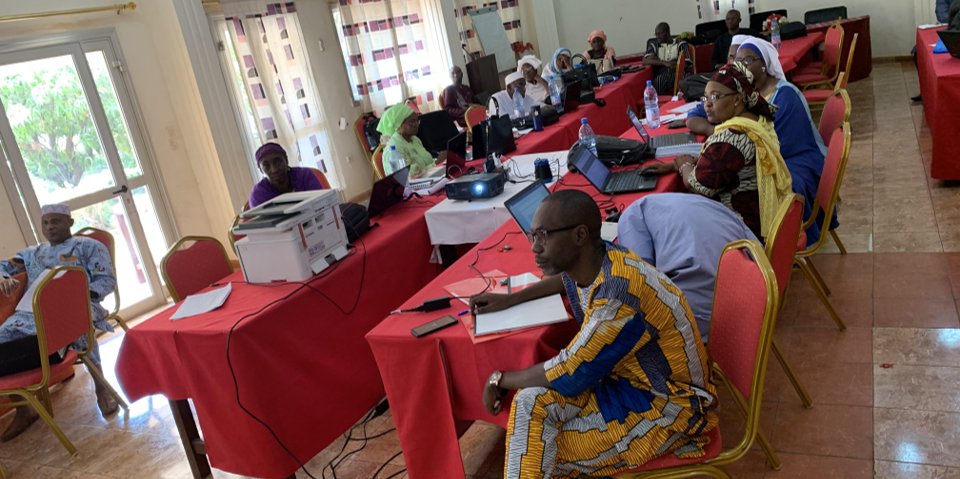 measuremalaria's tweet photo. How can countries make better decisions to fight malaria? It starts with reliable #malariadata: https://t.co/mDo0TwkEcf #WorldMalariaDay https://t.co/HccTaAPJOk