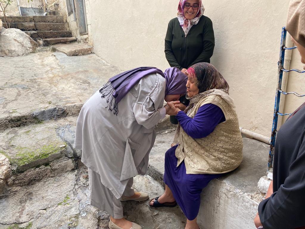 Ramazan ayının bereketini hemşehrilerimizle bir araya gelerek yaşamaya devam ediyoruz. 

<a href="/RTErdogan/">Recep Tayyip Erdoğan</a> <a href="/Akparti/">AK Parti</a> <a href="/aysekesir/">Ayşe Keşir 🇹🇷🇹🇷🇹🇷</a>