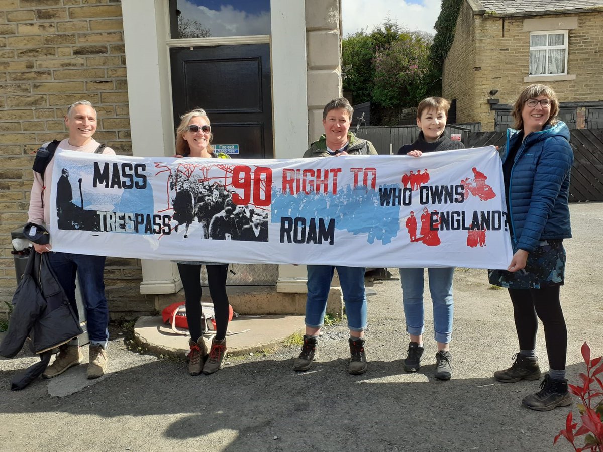 wcmlibrary's tweet photo. Brilliant to see these banners created by Stockport College student Susannah Vosper on Kinder Scout yesterday as part of the 90th anniversary Mass Trespass celebrations. The banner was inspired by the @wcmlibrary collection @CarolineLucas @Right_2Roam https://t.co/sJTR7xUpV2