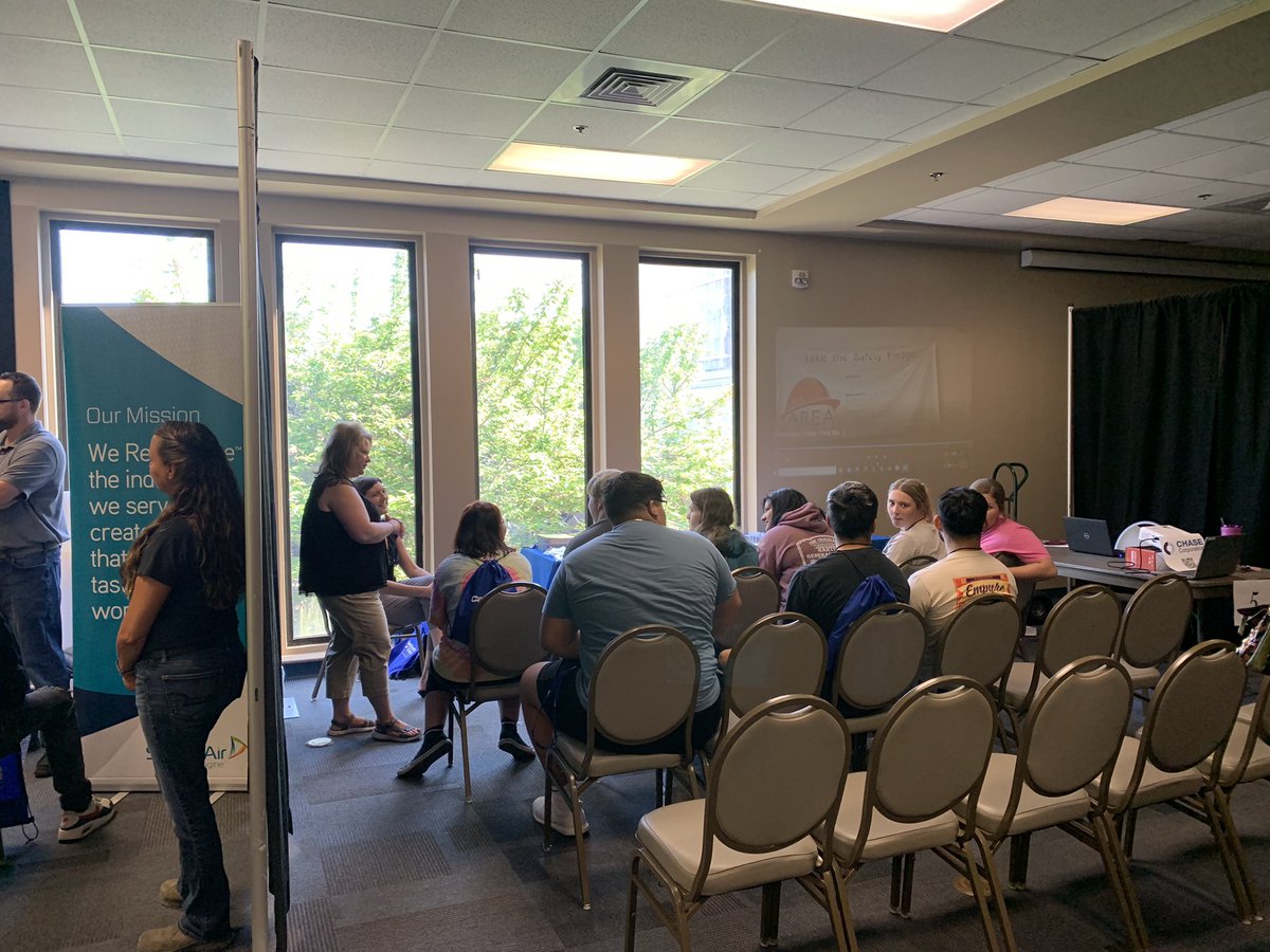 KMcEllen's tweet photo. Caldwell’s Got Talent - seniors learning about various employers in Caldwell County this morning! https://t.co/cui2DBConP