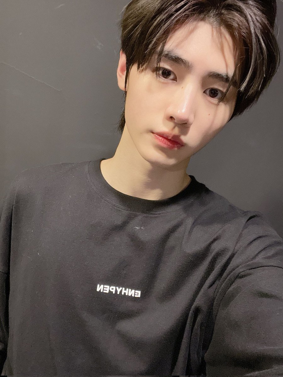pshbrand's tweet photo. RETWEET FOR SUNGHOON'S BRAND REP

엔하이픈 성훈  #엔하이픈_성훈 #SUNGHOON 
#ENHYPEN_SUNGHOON #성훈 @ENHYPEN_members https://t.co/P4BJl8NGli