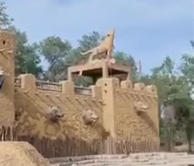 ￼ namussuz şerefsiz Çin’in gizlediği doğu türkistana ait kurtlar şehri ، komünist Budist terorist Çin tarihimizi yok etmeye çalışıyorum doğu türkistana sahip çık diye boşuna demiyolar 😡😡😡😡😡😡 namussuz çin￼￼￼￼ hesap verecek