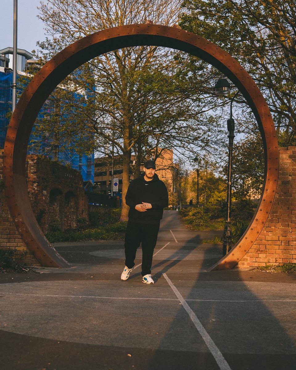 New music previews on my Instagram go check them out 🙌🏼

instagram.com/amogsound/