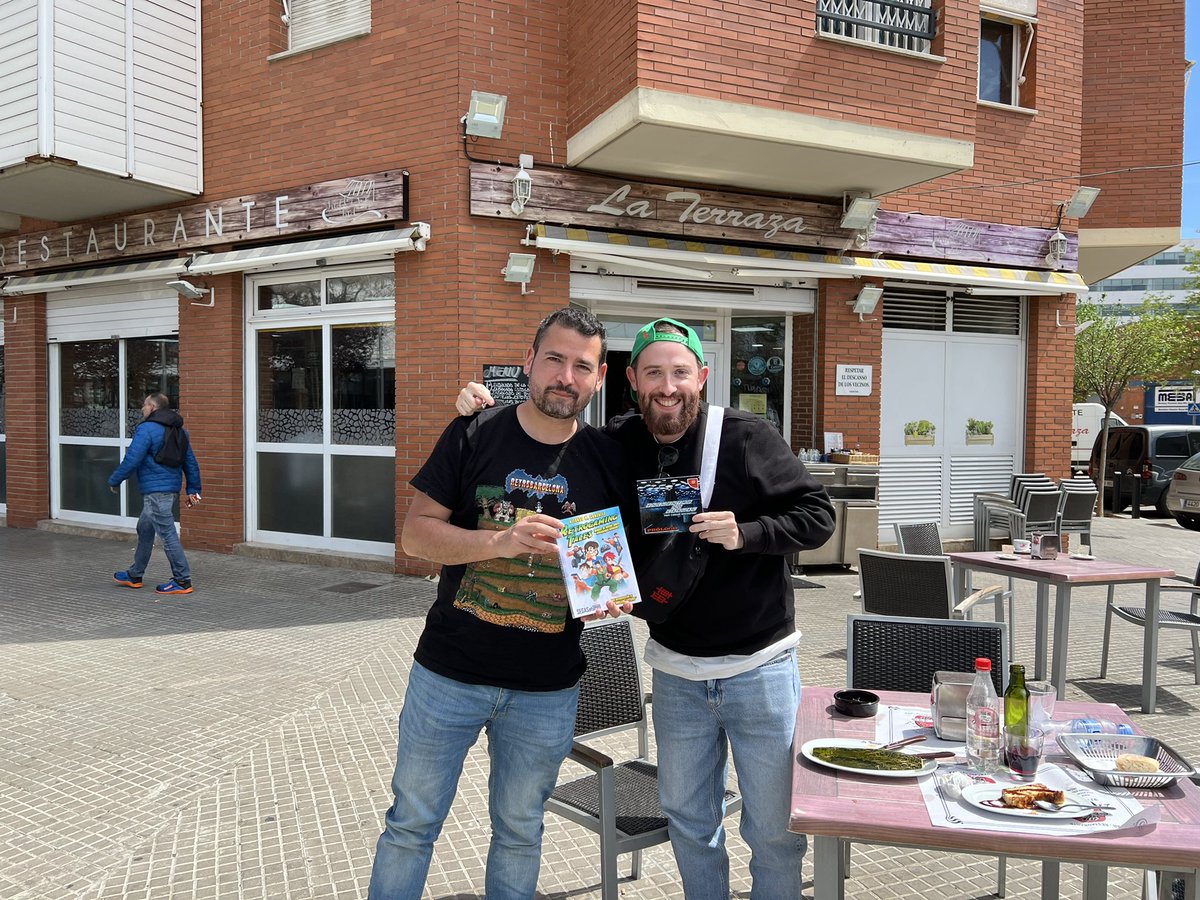 PointLand's tweet image. Visitando al tomodachi @GAIKANPodcast y hablando de Japón 🇯🇵 y más cosas…@docujaponizados @Directoajapon