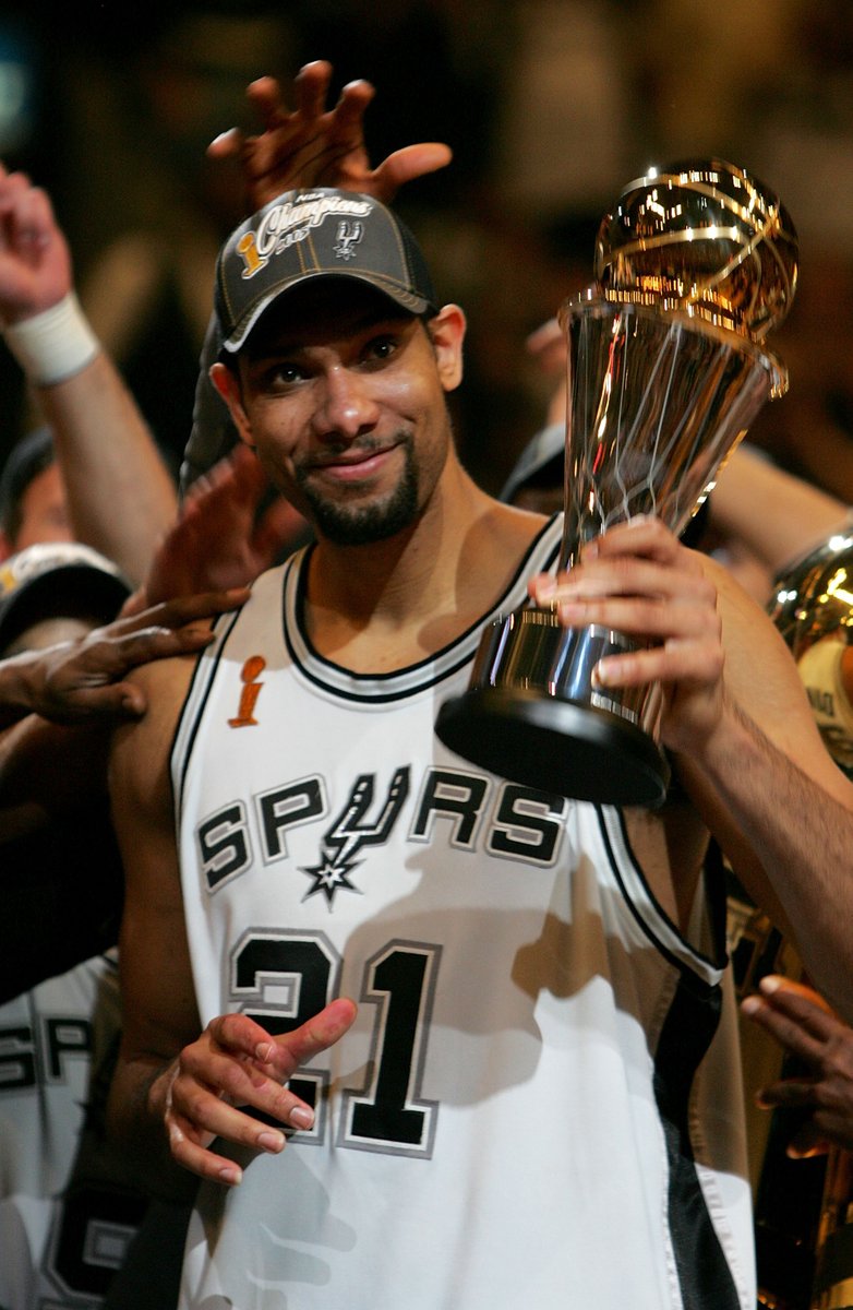 BleacherReport's tweet photo. The Big Fundamental turns 46 today.

▪️ 2x MVP
▪️ 5x champion
▪️ 3x Finals MVP
▪️ 15x All-NBA
▪️ 15x All-Defense
▪️ 1,158 total career wins
▪️ 50+ wins in 18 seasons
▪️ Hall of Famer

Certified winner. https://t.co/pNWhjgQfA9