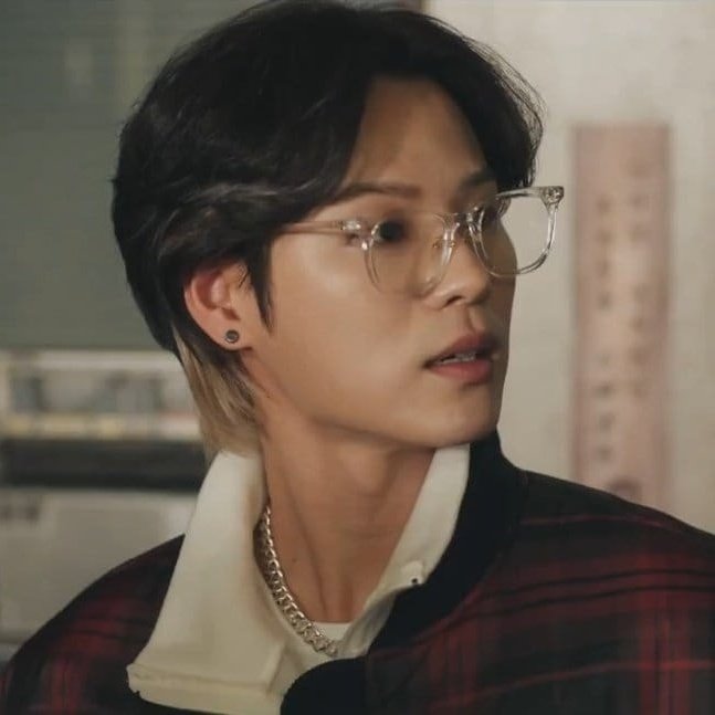 Yanlışlıkla sana da çok fena aşık oldum ama halletçem