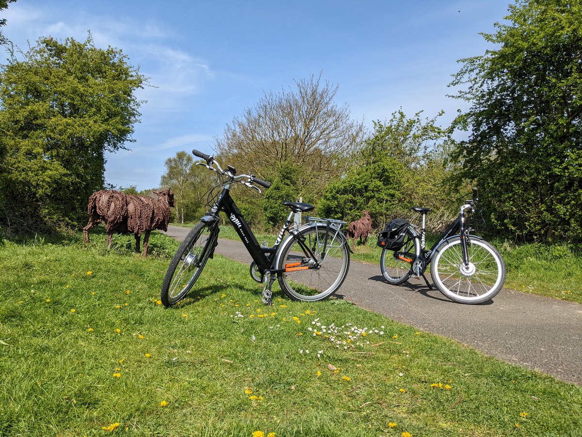 spa_bike's tweet photo. We now have 2E-bikes for single day hire. Beautifully easy bikes to ride,makes it so worth the while! #woodhallspa #bikehire #ebikesforhire #bookonline #easyriding #enjoyableriding #bikeride #cyclelincolnshire #withease #visitlincolnshire https://t.co/H15KJKJv7w