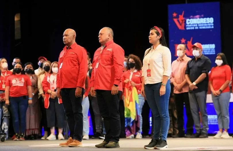 secfinanzasfal's tweet photo. #25Abr |🇻🇪📢 ▶️

#AquilesNazoaEsDelPueblo

Nos impulsa la fuerza de Bolívar y Chávez en seguir construyendo un partido con sólidas bases de honestidad, disciplina y trabajo. https://t.co/WfvrYfSPVI