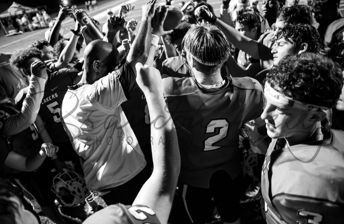 WPLakerFootball's tweet photo. UNITASโฆ.letโs goโผ๏ธ#springballready https://t.co/I1m4OAGJKa