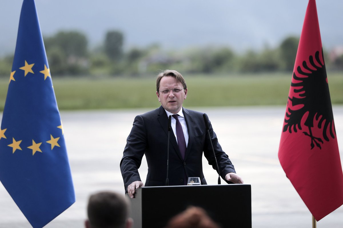 EUinAlbania's tweet photo. Comm. @OliverVarhelyi🇪🇺 will visit🇦🇱on 28 April to stress to🇦🇱authorities EU's commitment to🇦🇱's🇪🇺accession perspective. He will meet🇦🇱business community, visit the students dormitories being rehabilitated through #EIP🇪🇺&amp; inaugurate 2 schools rebuilt through the #EU4Schools prog. https://t.co/VBJWdSxv3E