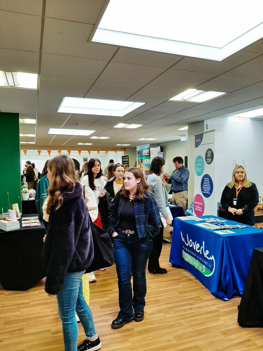 GodalmingColl's tweet photo. We have kicked off #FutureFridays with our #ProgressionFair ๐
We had tonnes of universities & local businesses come in to chat to our students about their future plans! ๐
Thank you for coming @UniOfSurrey @ProfilesFarnham @UAL
#godalmingcollege #sixthform #surrey https://t.co/TZmQSj02iF